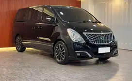 Hyundai H1 XG CRDi 2.5 AT Tahun 2018