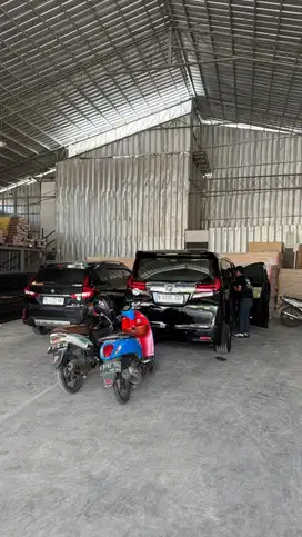 Dibutuhkan Marketing Perempuan Cantik