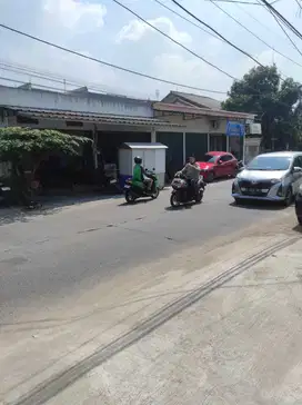 Disewakan ruko 1 lantai cocok untuk usaha di Karawaci
