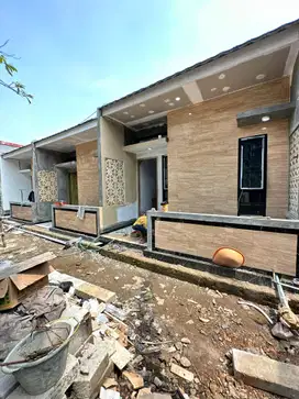 Rumah murah akses motor lokasi strategis di cilandak