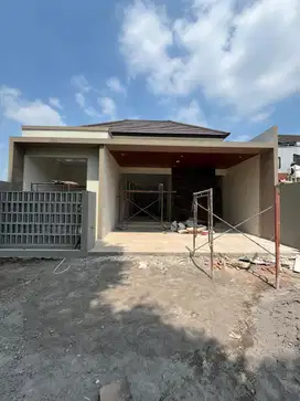 RUMAH BARU MEWAH DENGAN DESAIGN INDUSTRIAL MODERN DI MAGUWOHARJO