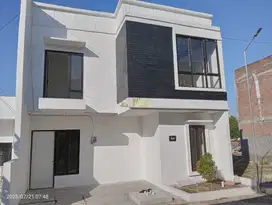 DIJUAL RUMAH BARU, HOOK DEKAT KE KAMPUS UPN DI MAGUWO