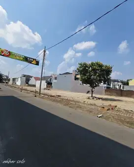 Tanah pinggir jalan colomadu solo murah