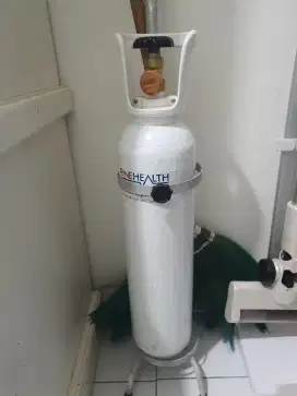 Tabung oksigen lengkap
