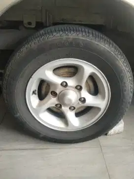 Ban dan Velg Panther R14