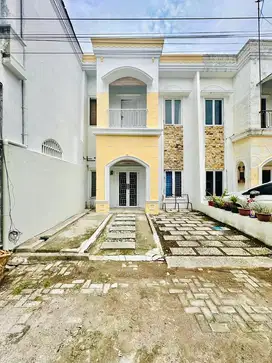 RUMAH 2 LANTAI MURAH MEDAN HELVETIA