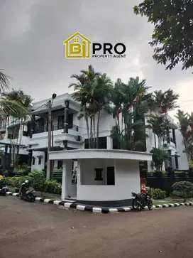 Rumah mewah dijual pesona khayangan depok
