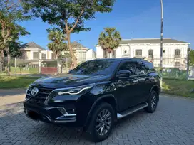 CASH FORTUNER VRZ 2022 2.800 cc !