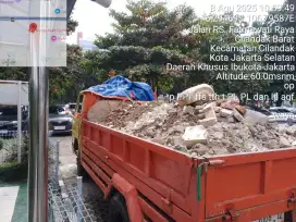 Jasa buang puing dan sampah