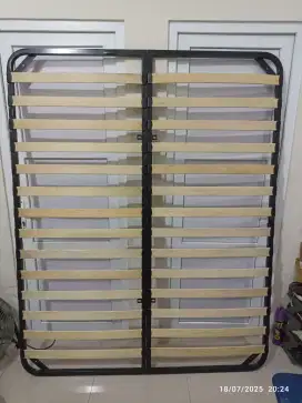Ranjang Dipan Alas Kasur ukuran 160x200