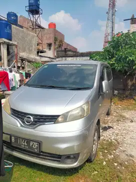 Nissan Evalia 2013 Bensin