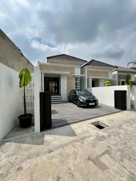 900 Jutaan BARU Ada 4 Unit di Wedomartani Ngemplak dkt Budi Mulia
