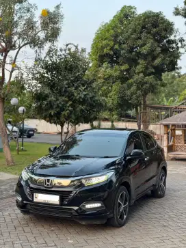 Hrv 1.8 prestige sunroof panoramic 2019 pmk