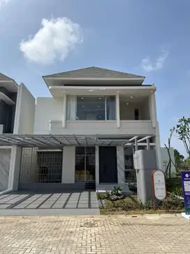 RUMAH CANTIK 2 LANTAI DI BSD