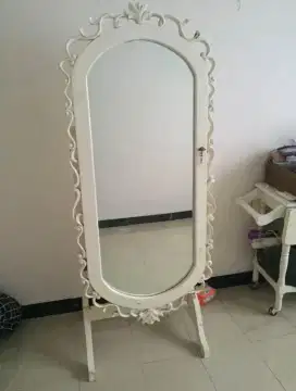 Kaca Lemari shabby chic