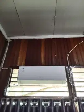 Ac gree 1 pk bekas