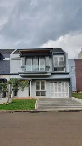 Di jual Rumah Strategis dengan luas 180 daerah Citra Grand CBD