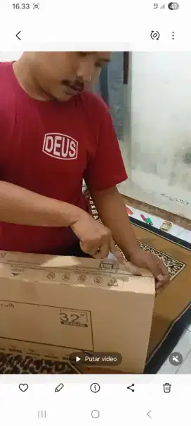 Di jual tivi lcd 32 ins  harga cocok masuk baru beli 2 minggu