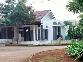 Rumah Hook hadap selatan Furnished di Harapan Mulya Regensi Bekasi