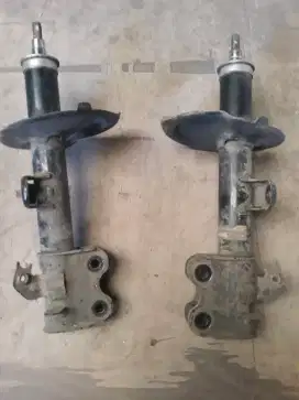 Shock Breaker Mobil
