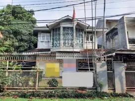 Rumah Hitung Tanah Di Kayu Putih Row Jalan Luas
