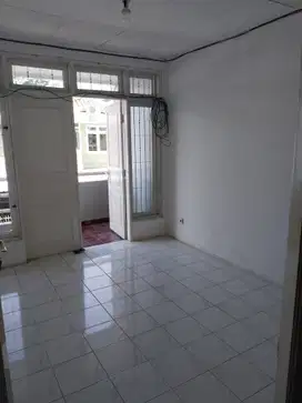 Sewa Rumah Murah 2 Lantai Palem Lestari Cengkareng Jakarta Barat