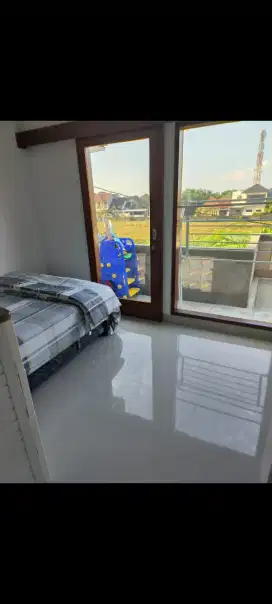 Dijual rumah lantai 2 di sidakarya dekat sanur dan renon denpasar bali