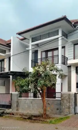 Disewakan Rumah Araya - Galaxi Bumi Permai