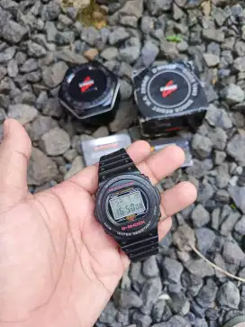 Jam gshock 5750 ori