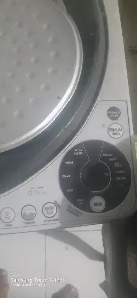 Mesin Cuci Sharp ES-M955T-GG Top Loading