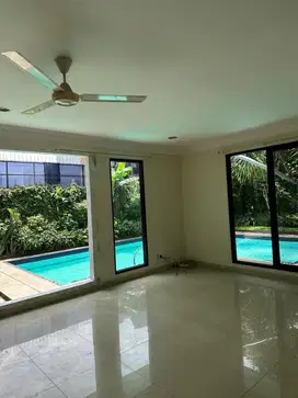 For Rent Luxurious House in Ampera