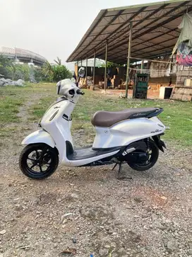 Yamaha filano 125 tipe tertinggi Kondisi tangan pertama