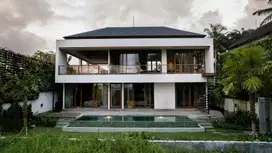 Disewakan Villa Modern 3 BR dengan Ricefield View di Ubud