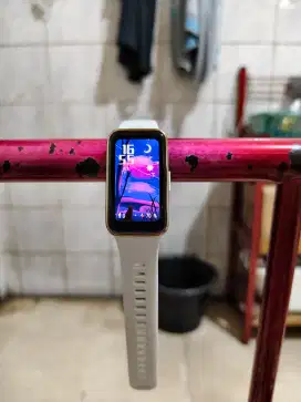 HUAWEI Band 9 (Putih)