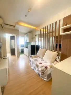 Green Bay Pluit Jual Murah 2 kamar Full Furnished siap huni view kolam