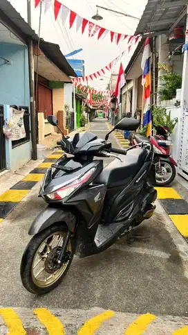 Vario 150cc hitam