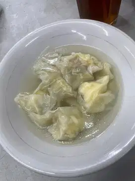 DIBUTUHKAN PENGASUH ANAK + ART