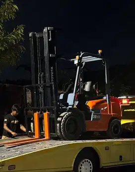 TOYOTA 3 TON MAST TRILIFT LANGSUNG PEMILIK