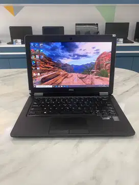 [D28] Laptop Editing i7 GEN 5 8GB 256GB SIAP PAKAI