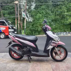 Vario Cw 2007 Bagus lengkap merah Mudah]