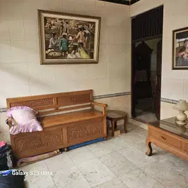 Rumah halaman luas - Pondok gede