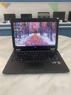 [D28] Laptop desain i7 8gb256gb cod jabodetabek