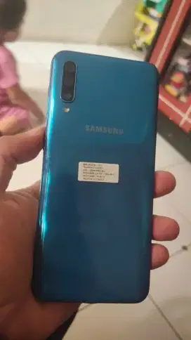 SAMSUNG A50 4/64 SECOND
