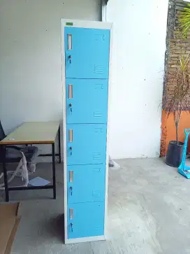 LOCKER 5 PINTU  PLAT BESI