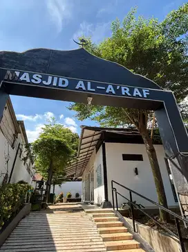 DIJUAL CLUSTER GOLDEN PARK