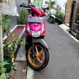 Dijual Beat karbu 2011 mesin aman banget