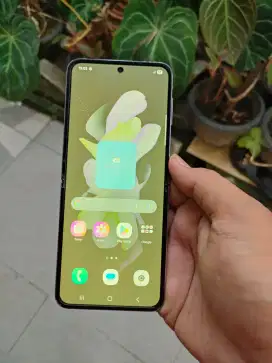 Samsung Z Flip 4 8/256