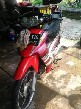 Suzuki Shogun 125