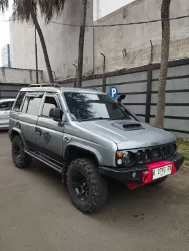 Panther 2.3 tahun 1993