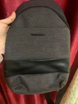 Sling bag hush puppies tas pria